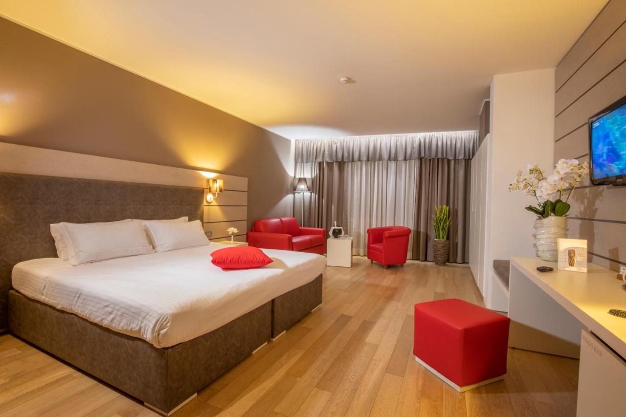 Hotel Glamour Bassano del Grappa Exterior foto