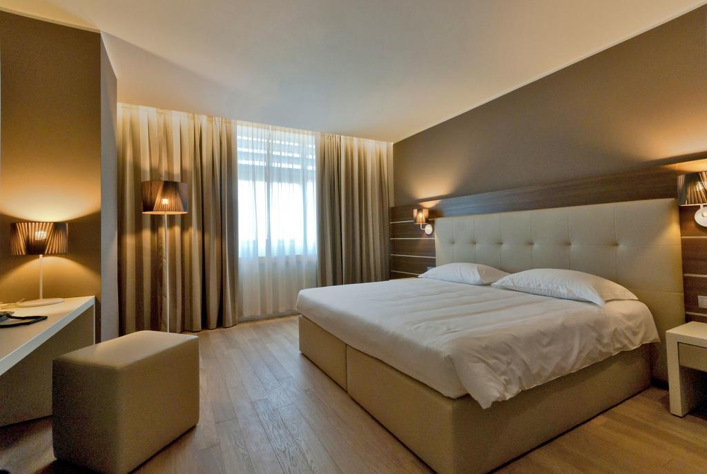 Hotel Glamour Bassano del Grappa Exterior foto
